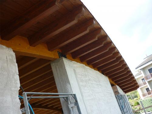 Edificio copertura in legno